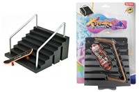 SKATE Vingerskateboard inclusief trap met leuningen 8x20x28cm.