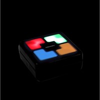 BRAIN QUEST Mini geheugenspel -Square- +licht en geluid +-3