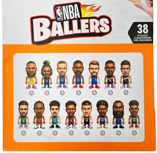 Zuru 5 Surprise NBA Basketball Player with Accessories Capsule 10 cm-2