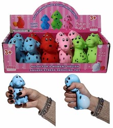 Squeeze hond 12cm. 79gr. met poeder, 4 assorti kleur in display